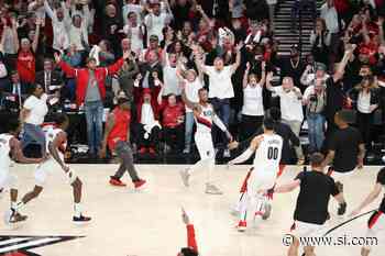 Check Out What Trail Blazers' Damian Lillard Tweeted About The Las Vegas Raiders On Sunday - Sports Illustrated