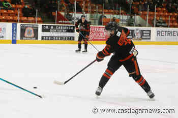 Trail Smoke Eaters take down Bucks in OT – Castlegar News - Castlegar News