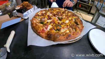 Cheektowaga pizzeria creates Thanksgiving pizza
