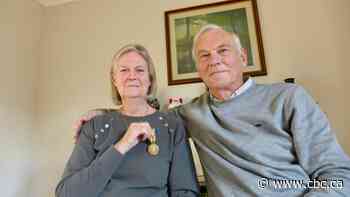 London, Ont., man finds and returns WW1 Victory Medal to relatives in England