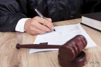 Schroothandelaar en trucker uit Moorslede en Nieuwpoort riskeren tien en vijf jaar voor invoer 700 kilo coke - KW.be - KW.be