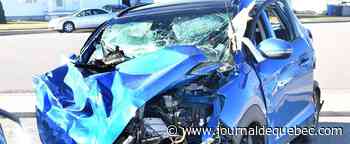 [EN IMAGES] Lac-Saint-Jean: une femme de 27 ans perd la vie dans une violente collision