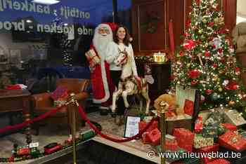 Broodjeszaak baadt in kerstsfeer: “ik hoop dat collega-ondernemers volgen”