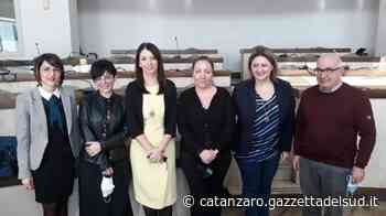 Generi di prima necessità a famiglie bisognose di Crotone, intesa tra Comune e associazioni - Gazzetta del Sud - Edizione Catanzaro, Crotone, Vibo