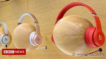 Italy fines Apple and Amazon over Beats headphones