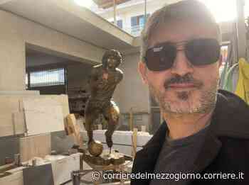 Maradona, lo scultore della statua «criticata»: l’opera va vista alla fine - Corriere del Mezzogiorno