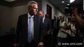 Trump loyalists dangle threat over GOP leader