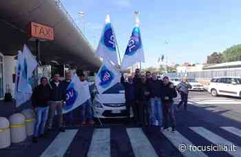 Catania, taxi in piazza contro il Governo. Ugl: "Duecento licenze a rischio" - FocuSicilia