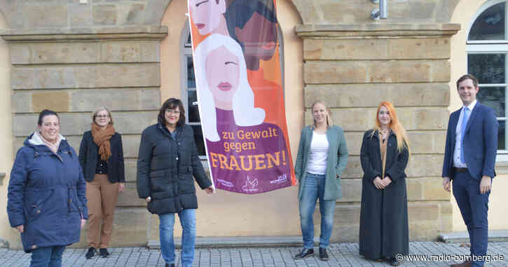 Die Altenburg erstrahlt in Orange!