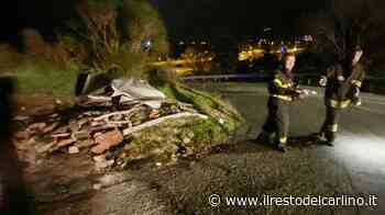 Pesaro, camion urta rete del metano a Cagli: inferno di fuoco - Il Resto del Carlino