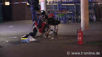 Aldi-Parkplatz in Essen: Rollstuhlfahrer brennt – Zeugen reagieren schnell - t-online.de