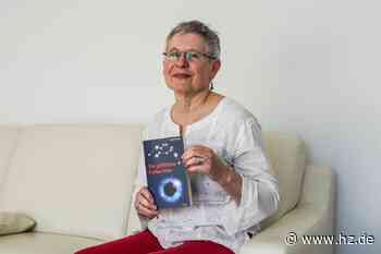 Neues Buch „Die göttliche Farbe blau“: Ingrid Meiler aus Giengen hat einen Roman geschrieben - Heidenheimer Zeitung