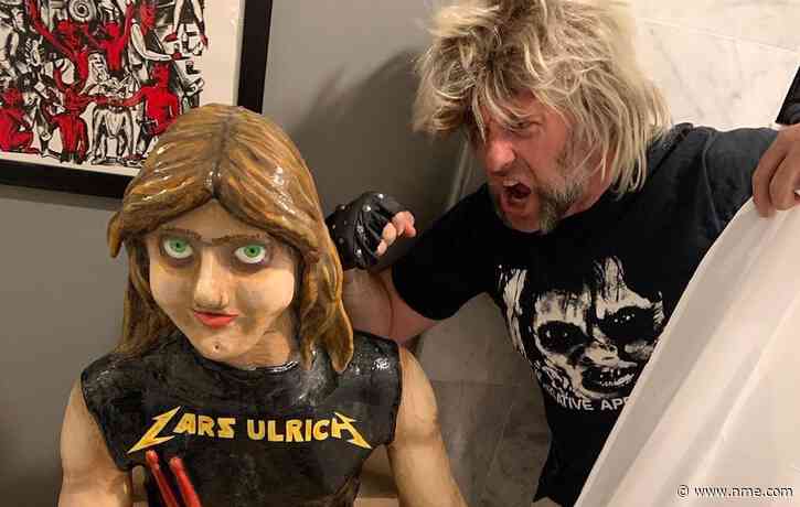 A Metallica fan has built a life-size Lars Ulrich toilet