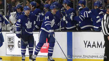 Tavares, Engvall lead rolling Maple Leafs' 6-2 rout of Kings