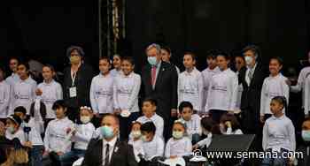 En imágenes: Así fue el evento del coro de niños que preparó la Orquesta Filarmónica de Bogotá por la paz - Semana.com