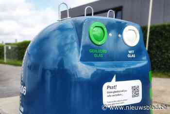 Lol met de nieuwe blauwe glasbol, die zélf ook recycleerbaar is