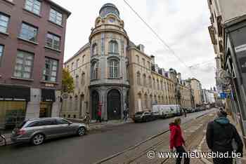 Hotel naast Handelsbeurs opent begin volgend jaar