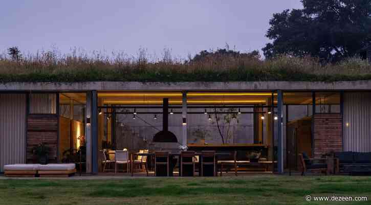 Francisco Pardo tucks Casa Aguacates into hillside in rural Mexico