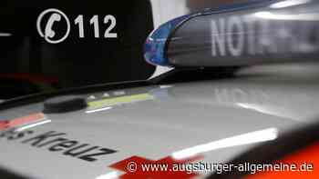 Lastwagen klemmt beim Rückwärtsfahren Smart ein: 22-Jährige wird verletzt - Augsburger Allgemeine