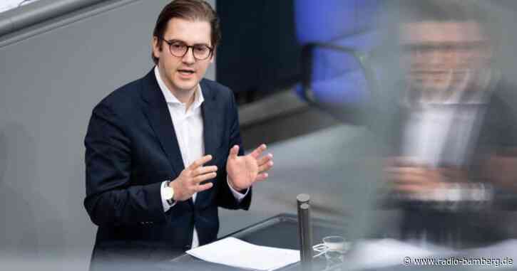 CSU-Gesundheitspolitiker fordert strengen Weihnachtslockdown
