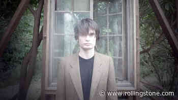 Hear Jonny Greenwood’s Instrumental New Song ‘Licorice Pizza’