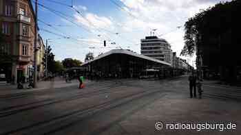Gegen Gewalt an Frauen: Kerzen am Kö - Radio Augsburg