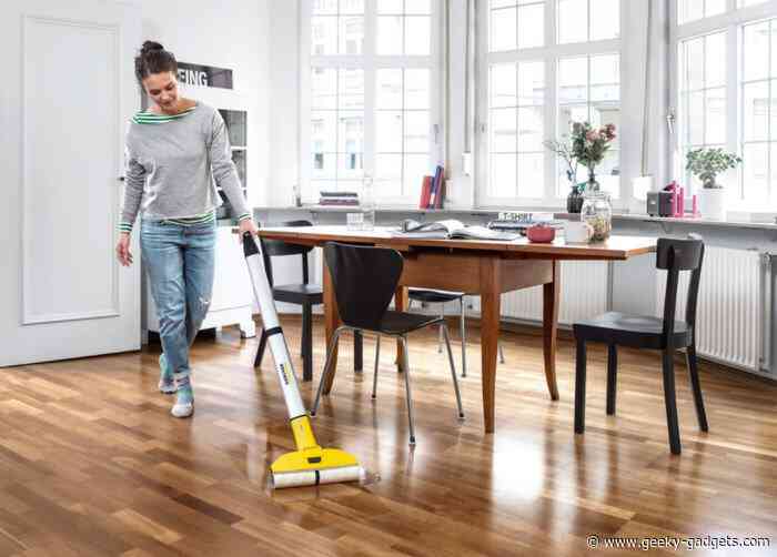 Kärcher Electric Wiping Mop (EPM 2) cleans floors effortlessly