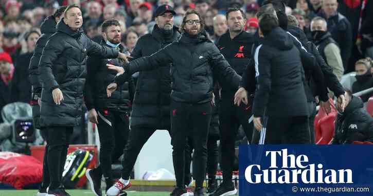 Klopp urges Mané to ‘pay back with football’ when opponents provoke him
