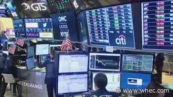 Local financial expert says omicron-induced market crash not cause for concern yet