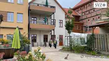 Parchim: Konzert der Lebenshilfe auf dem Innenhof des Giebelhauses | svz.de - svz.de