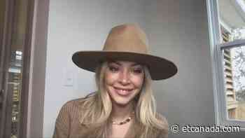 MacKenzie Porter On Matching Outfits With Dustin Lynch At 2021 CCMAs - ETCanada.com