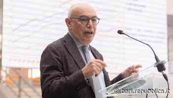 Bari, l'ultima lezione al Politecnico del professor Costantino: "Insegnare qui, il mestiere più bello" - La Repubblica