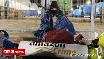 Amazon protests: 31 arrested as Extinction Rebellion targets retailer