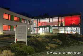 LWL-Klinik Marl-Sinsen beteiligt sich an Aktion zum internationalen Tag gegen Gewalt an Frauen - Marl - Lokalkompass.de