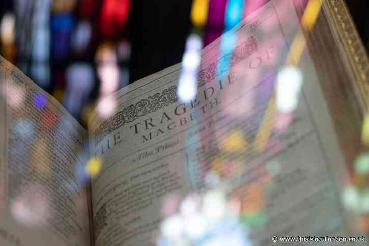 'Maceth Doth Come' to Sunbury Manor School