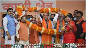 Uttar Pradesh wants `baba`, not `bua` or `babua`, says Rajnath Singh ahead of Assembly polls