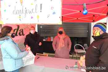 Annelies en Inge verkochten 1633 potjes rijstpap ten voordele van Coda