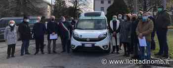 Arcore: il cuore grande degli sponsor regala il nuovo pulmino ad Auser e ai 40 volontari - Il Cittadino di Monza e Brianza