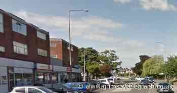 Man suffers head injury and shopping stolen in street attack - Grimsby Live