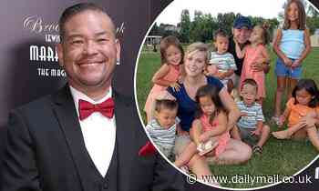 Jon Gosselin reveals his leg swelled TWICE its normal size after he was bit by brown recluse spider