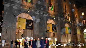 Il Municipio di Parma in arancione per dire "NO!" alla violenza verso le donne - ParmaToday