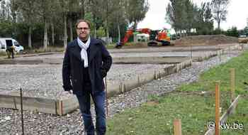 Aanleg vier nieuwe padelterreinen in Veurne vordert goed - KW.be