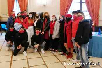 Marsala, studenti dell’I.I.S. Abele Damiani in Prefettura contro la violenza sulle donne - Marsala Live