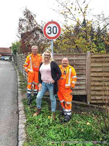 Steinen: Jetzt heißt esFuß vom Gas - Verlagshaus Jaumann - www.verlagshaus-jaumann.de