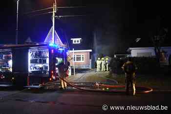 Oververhitte inbouwkachel veroorzaakt brand in woning (Mol) - Het Nieuwsblad