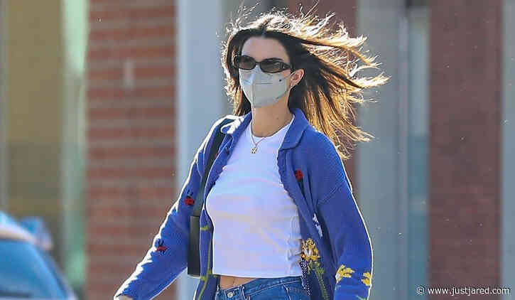 Kendall Jenner Stops By a Medical Building During a Saturday Afternoon Outing