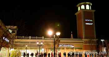 'Flash mob' thieves target U.S. retail stores on Black Friday - Reuters