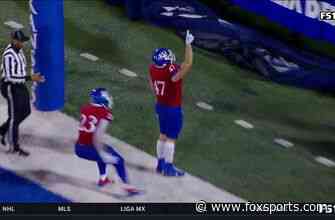 Jalon Daniels finds Jared Casey alone in endzone for 8-yard touchdown