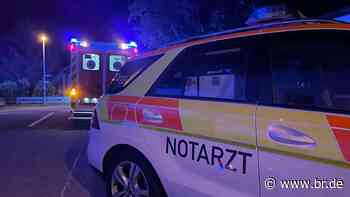 Kronach: Frau wird beim Spazieren mit dem Hund von Auto erfasst - BR24