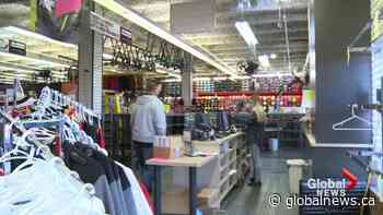 Black Friday ‘not quite the same’ in Lethbridge this year - Globalnews.ca